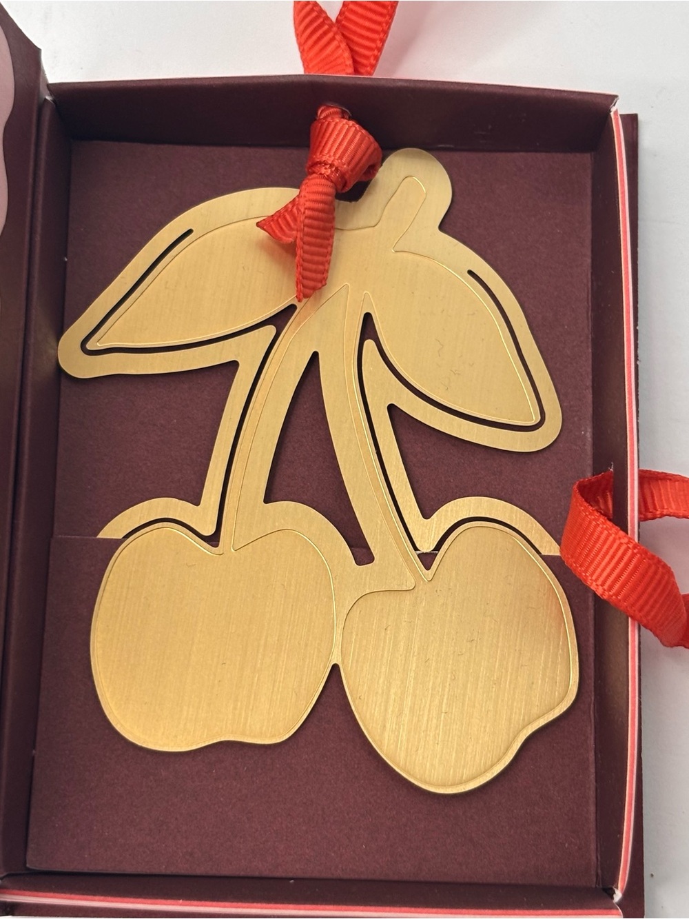 Anthropologie x Papier A Tale Of Two Cherries Mini Book Brass Bookmark Set NEW - Picture 7 of 11
